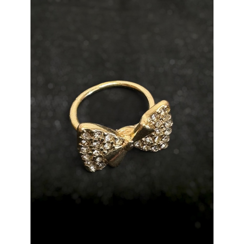 Y2K Gold Tone Clear Rhinestone Bow Ring Women Size 5.25 Cocktail Sparkly Pavé